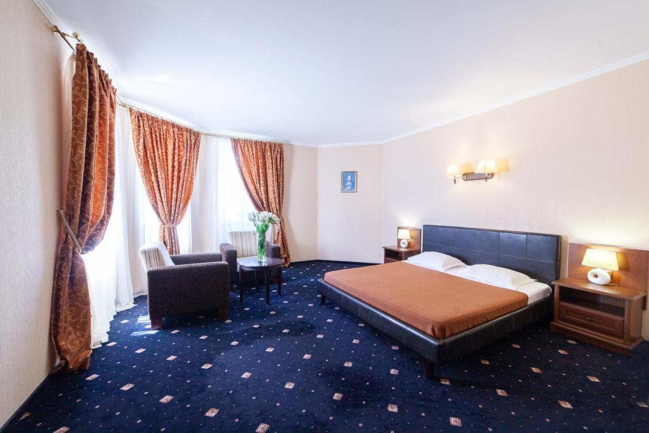 Princess Hotel Odessa Exterior photo